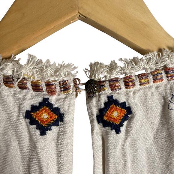 Anthropologie Akemi + Kin Reagan White Boho Embroidered Shift Mini Dress Size 0 - Picture 9 of 14